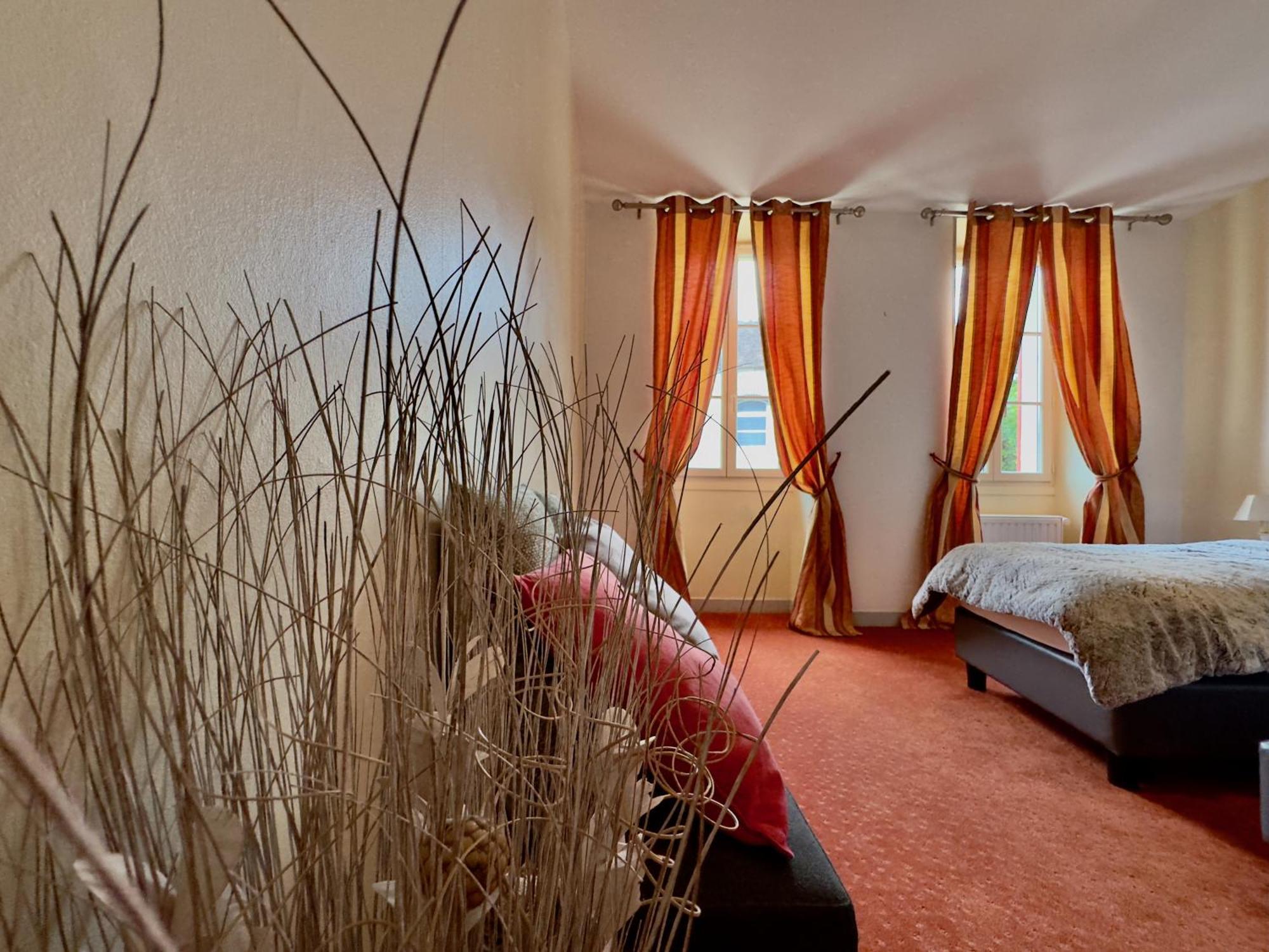 O Et Terre, Gite Ressourcement Bains Spa Cryo Sauna Et Foret Dormelles 외부 사진